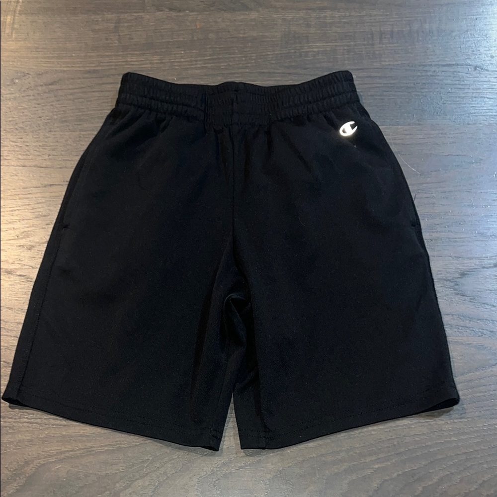 Champion Active Mesh Shorts Size 8 in Black